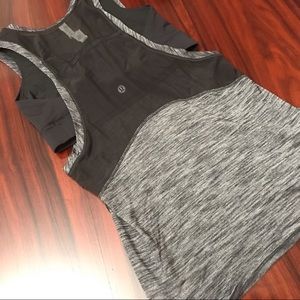 Lululemon tank with built in bra